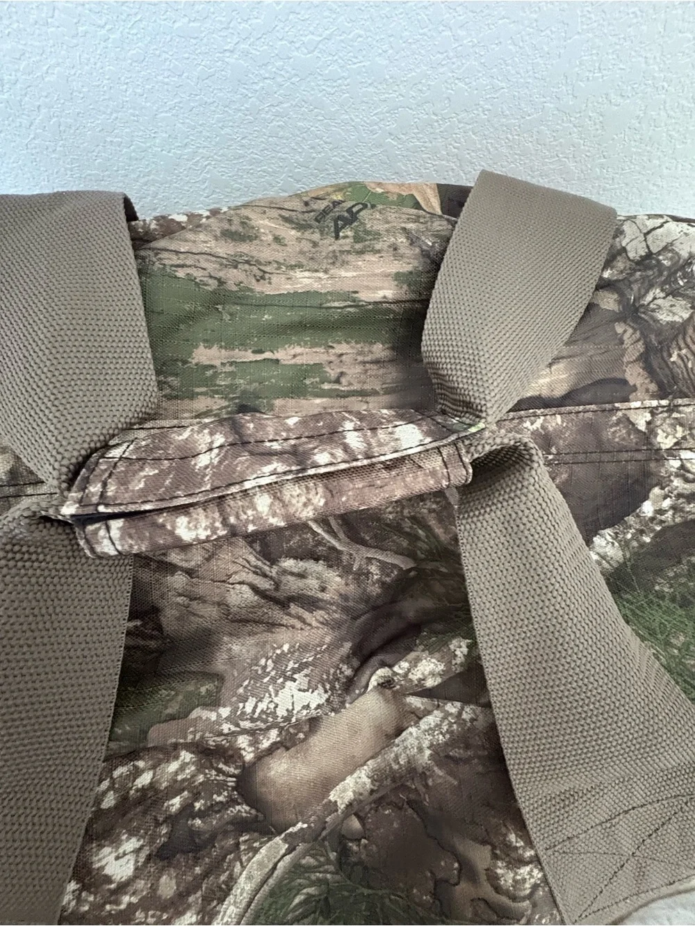 Duffle Bag-Realtree Large Camo. Brand New in case.
